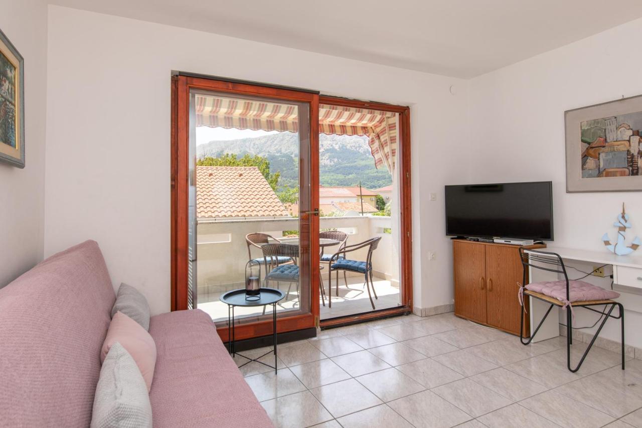 Apartment Valkovic Baška Eksteriør bilde