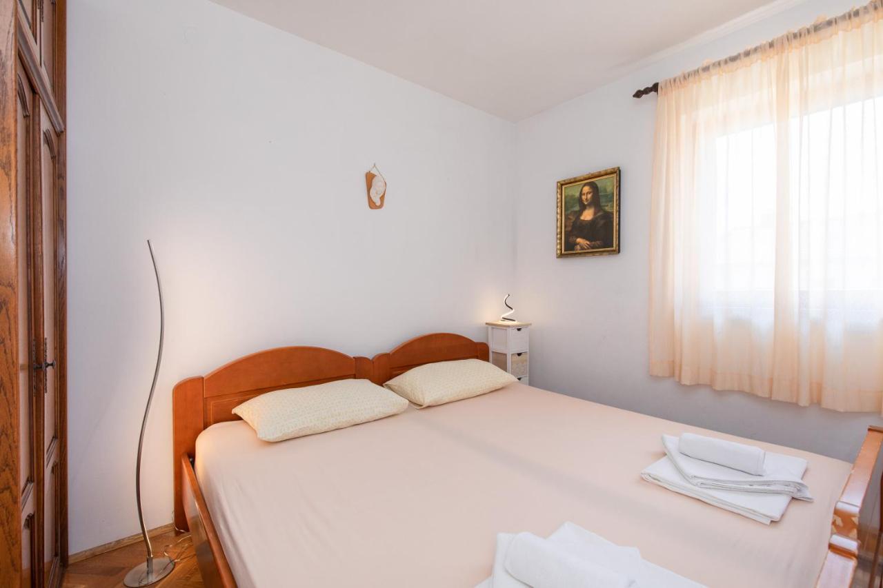 Apartment Valkovic Baška Eksteriør bilde