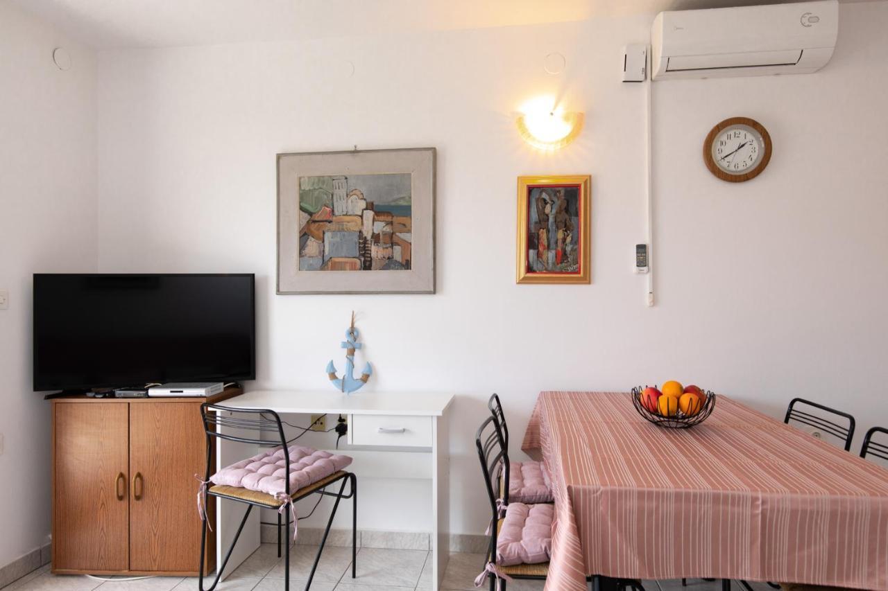 Apartment Valkovic Baška Eksteriør bilde