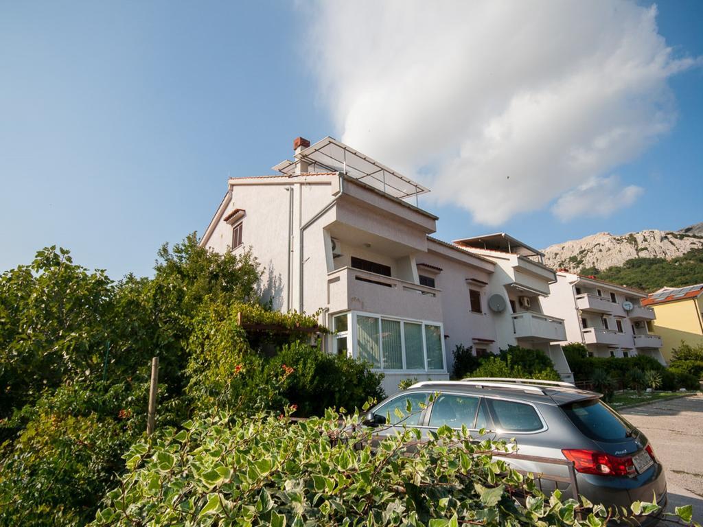 Apartment Valkovic Baška Eksteriør bilde
